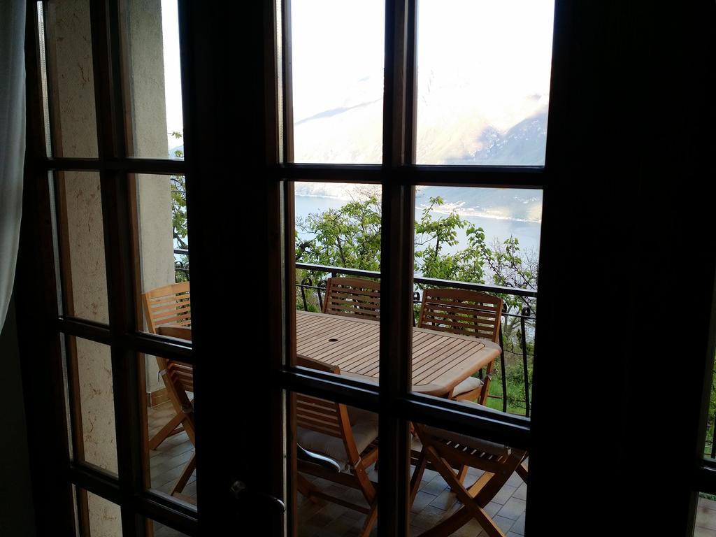 Villa Panoramica Tremosine Eksteriør bilde