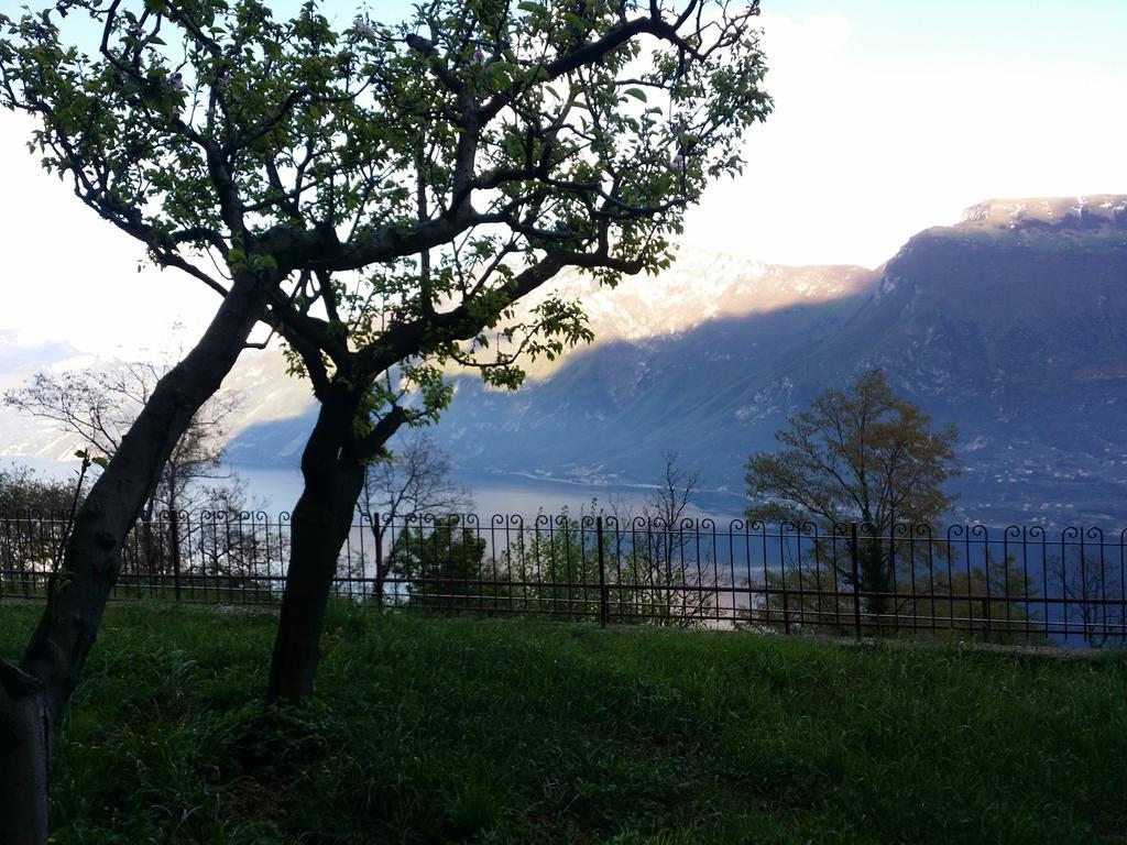 Villa Panoramica Tremosine Eksteriør bilde