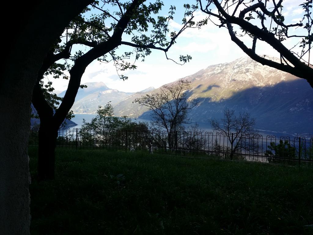 Villa Panoramica Tremosine Eksteriør bilde